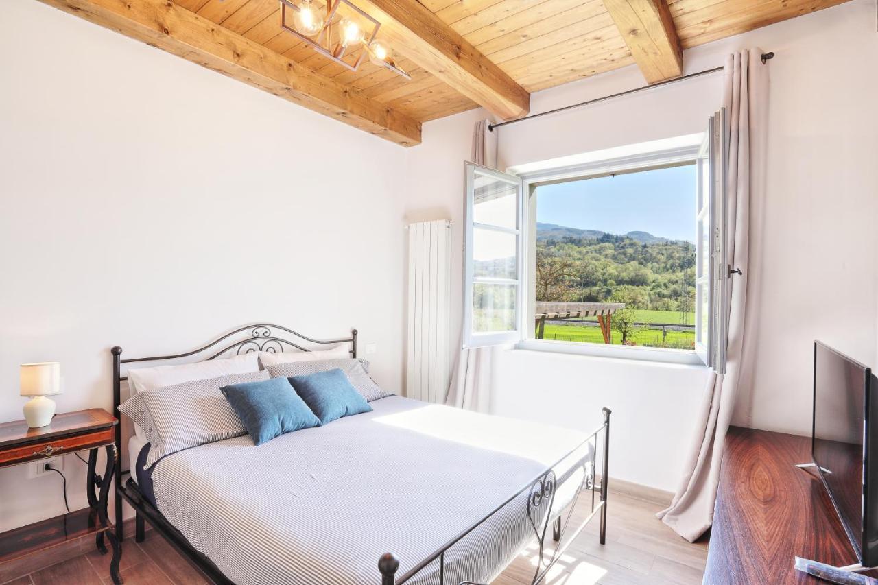 Baciano Azienda Agrituristico Venatoria 卡波罗纳 外观 照片